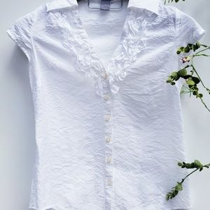 🌻Ann Taylor🌻Ruffled 🌷Button Down Blouse - 2P
